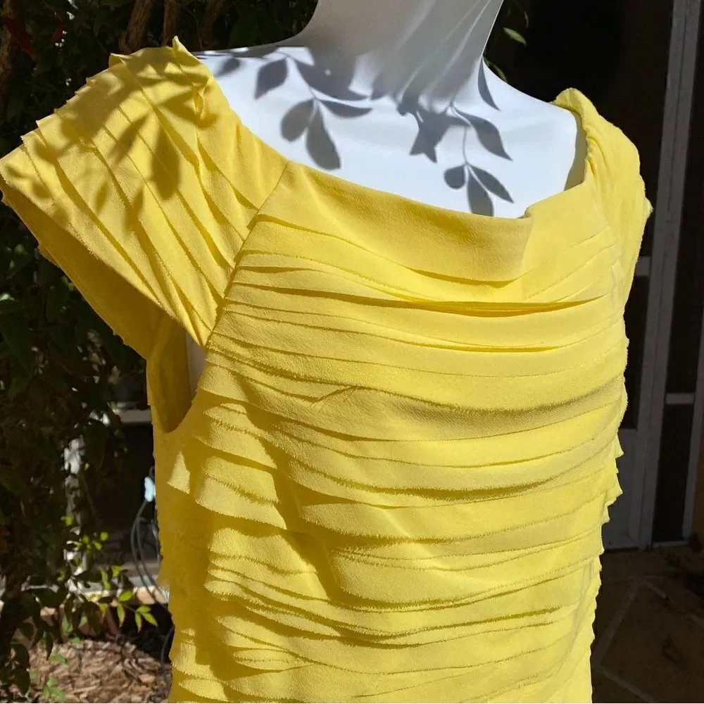 ALICE + OLIVIA CANARY YELLOW TIERED SHEATH DRESS 6 NWT